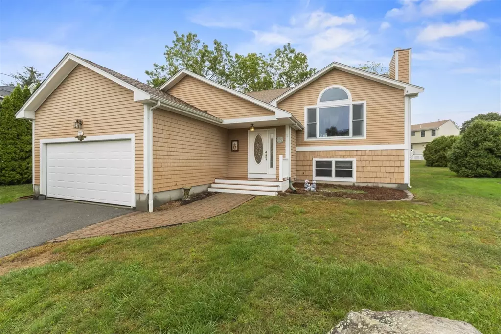 Fall River, MA 02720,72 Ida Lane