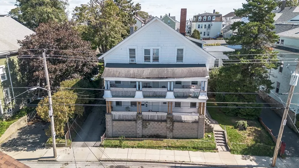 Fall River, MA 02721,256 Whipple St