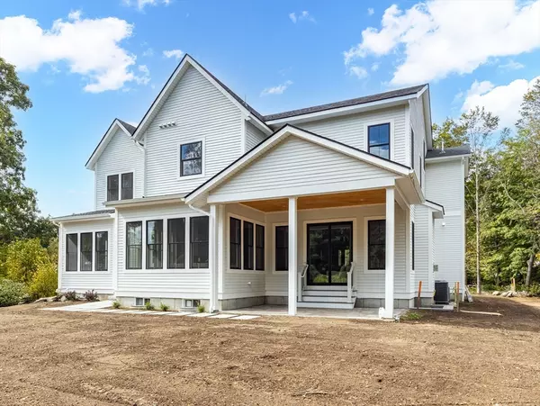 Wayland, MA 01778,19 Old Connecticut Path