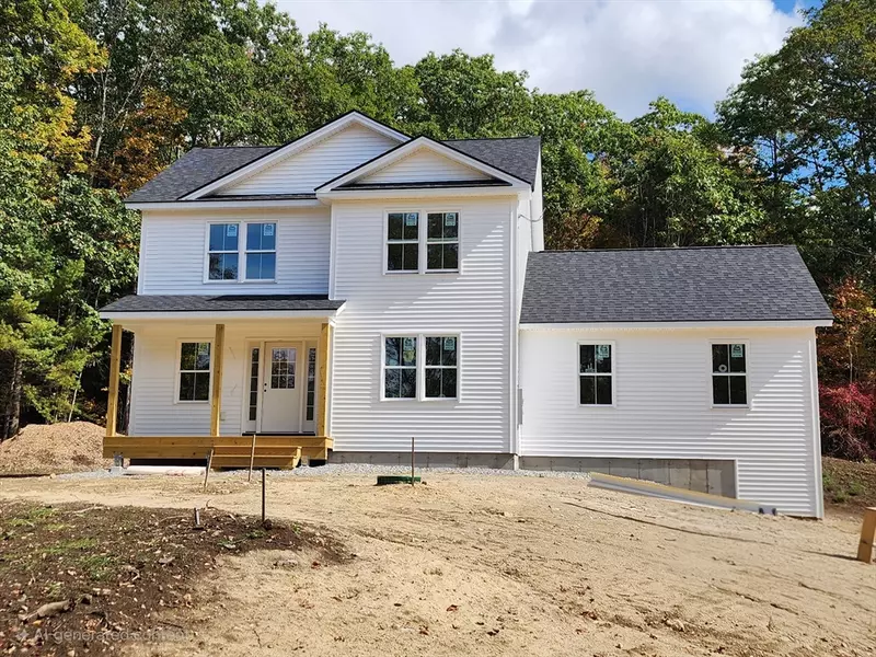 67 Hill St, Winchendon, MA 01475