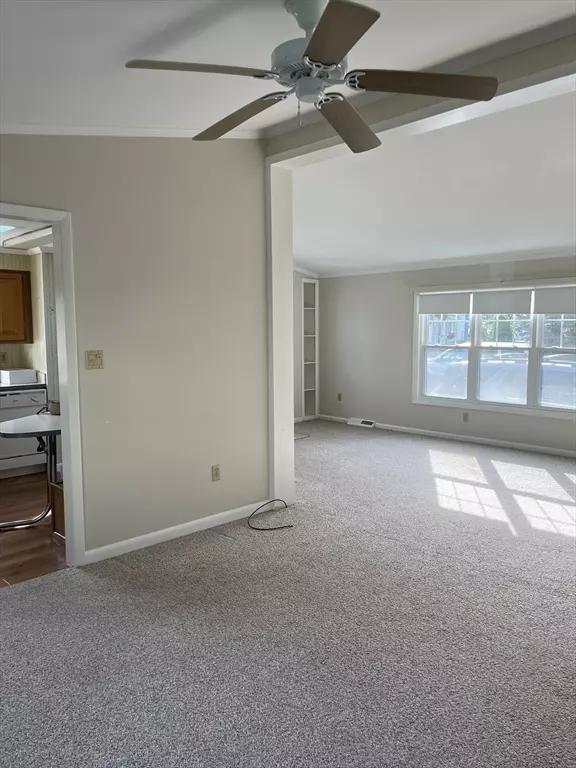 Rockland, MA 02370,5 Juniper Cir