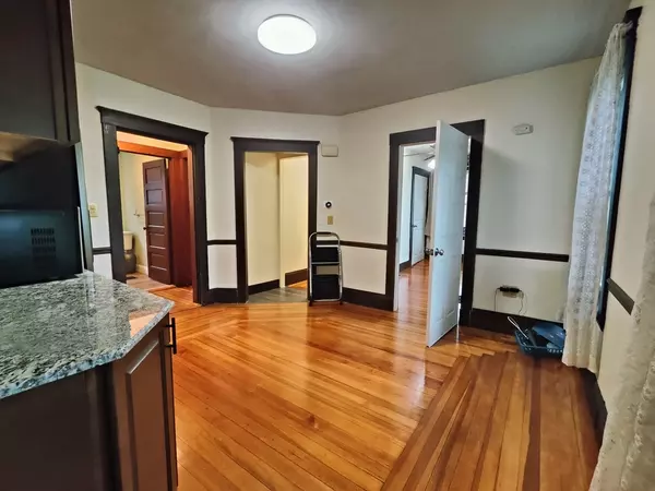 Norwood, MA 02062,1 Walkhill Rd