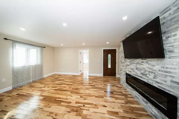 Fall River, MA 02723,123 Norwood St