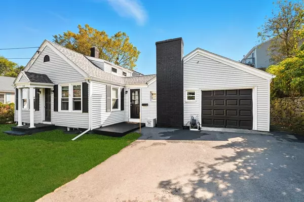 Swansea, MA 02777,18 Stafford Street