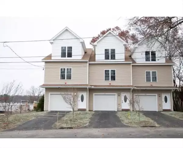 65 Progressive St, Worcester, MA 01604