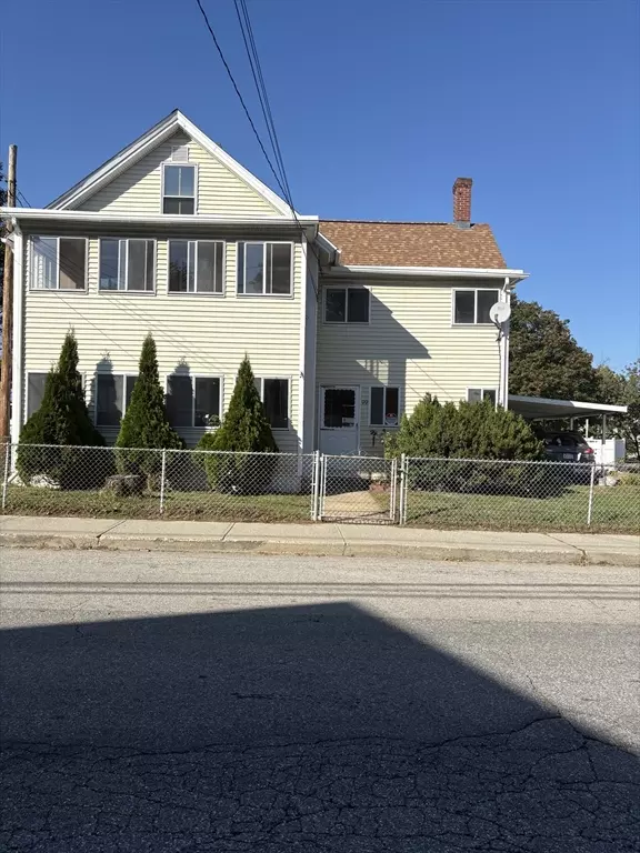 99 North, Southbridge, MA 01550