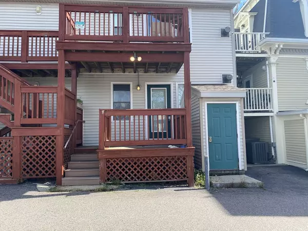 Framingham, MA 01701,8A Elm St #8A