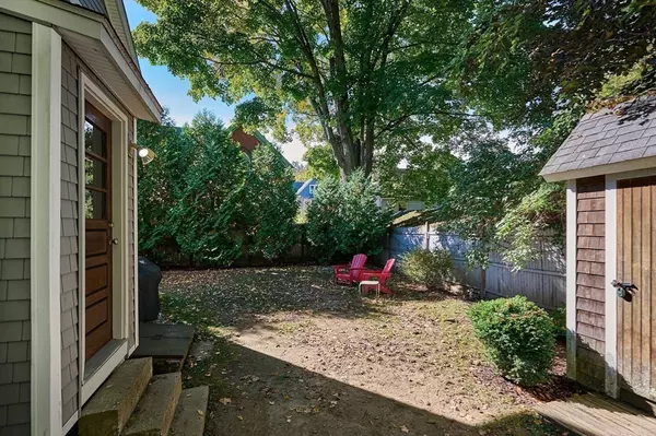 Northampton, MA 01060,13 1/2 Finn Street