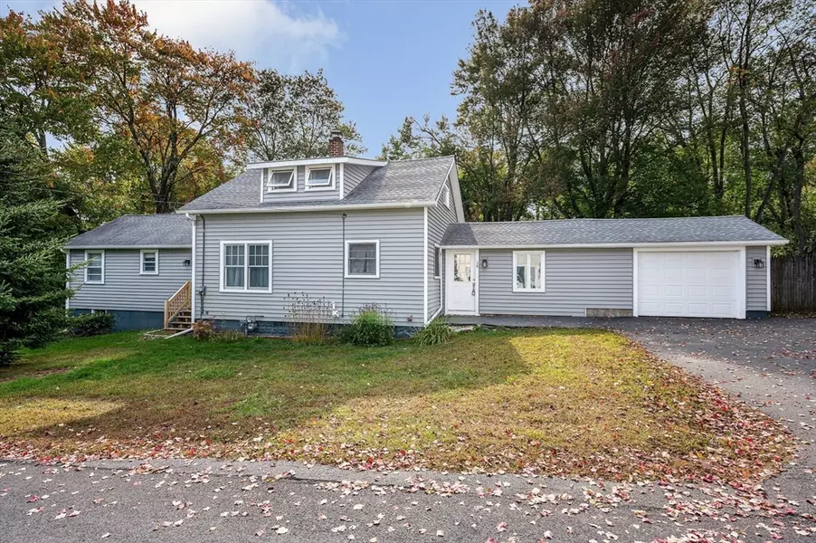 16 Standish Road, Haverhill, MA 01832