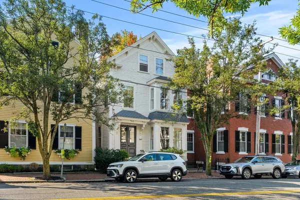 Salem, MA 01970,347 Essex Street