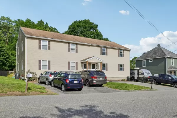 Haverhill, MA 01832,15 Forest #B