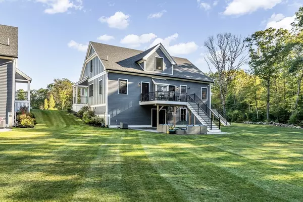 Beverly, MA 01915,8 Hickory Hill Way #8
