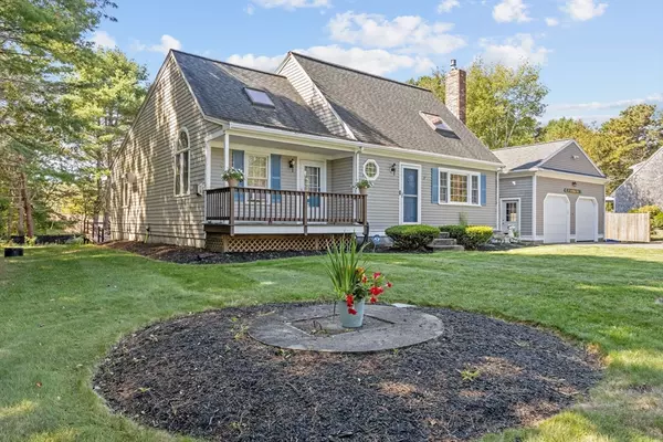 37 Sandra Way, Plymouth, MA 02360