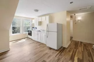 114 Appleton St #3, Lowell, MA 01852