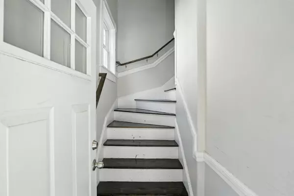 Boston, MA 02136,24 Prescott Street #3