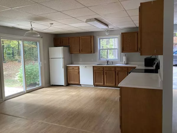 Boylston, MA 01505,146 Central Street #B