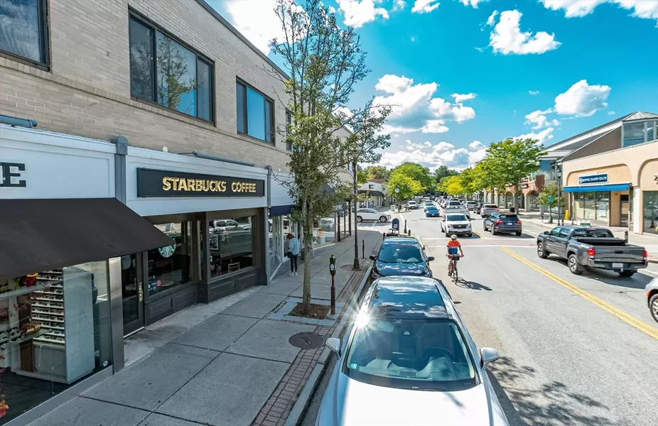 68A Central St, Wellesley, MA 02482