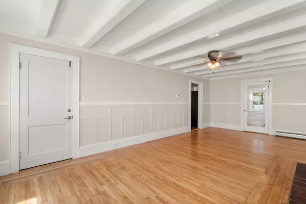 Ashland, MA 01721,90 Central Street #90
