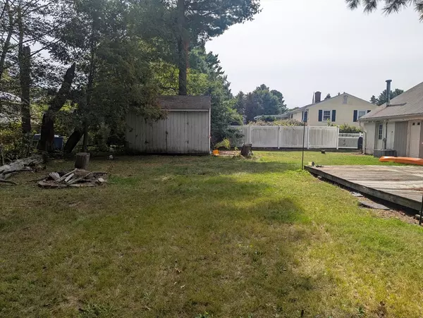 Freetown, MA 02717,3 Abraham Ave