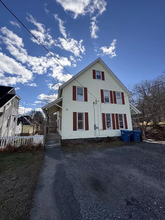 6 Bridge St, Monson, MA 01057