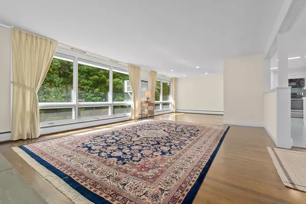 Beverly, MA 01915,21 Michael Road