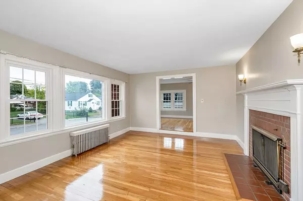 Methuen, MA 01844,29 Meadowbrook Rd