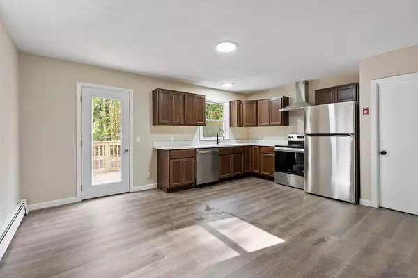 Phillipston, MA 01331,315 Highland Ave