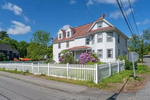 Derry, NH 03038,38 High St