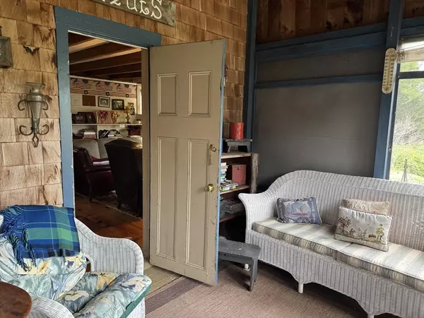 Brewster, MA 02631,1580 Main Street