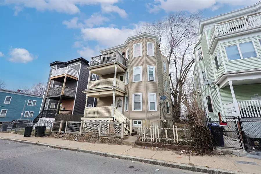39 Torrey St #1, Boston, MA 02124