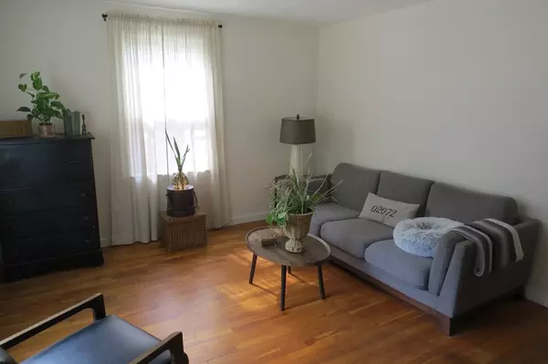 Stoughton, MA 02072,102 Ewing Dr