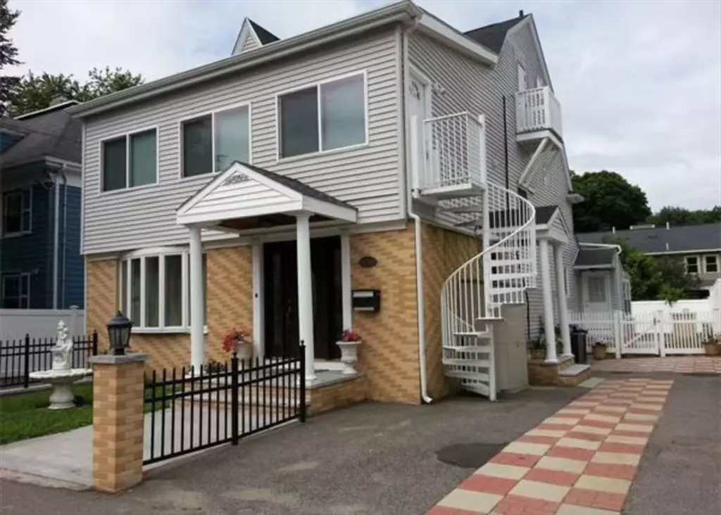 Watertown, MA 02472,29 Elton Ave #29