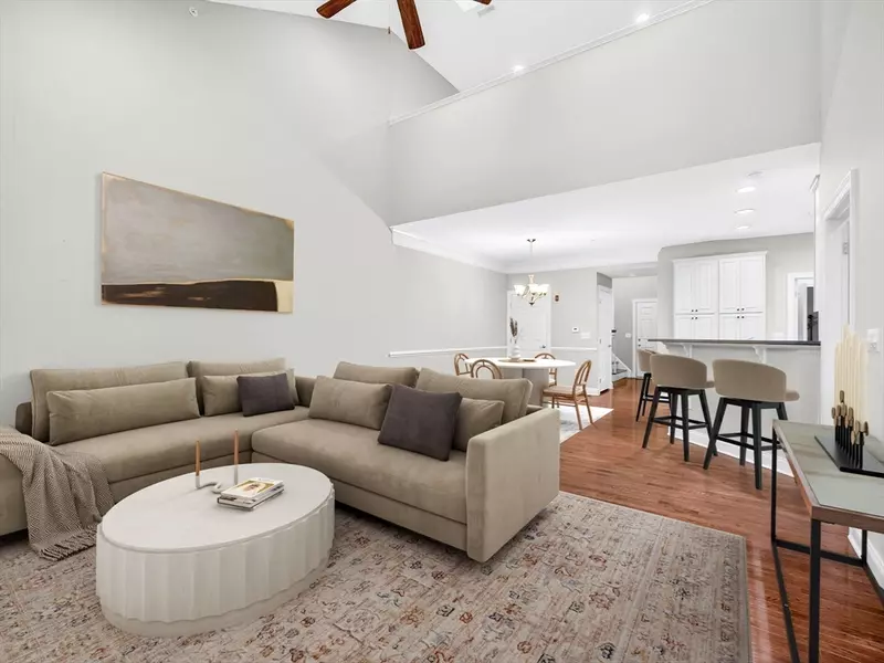 3 Pondside Lane #3, Bolton, MA 01740