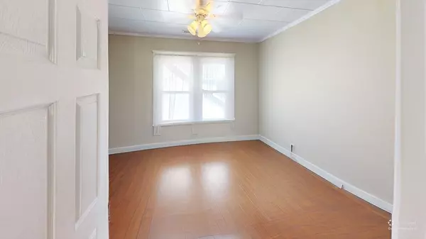 Worcester, MA 01604,276 Coburn Ave