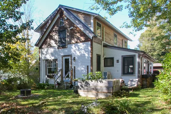 Charlemont, MA 01011,8 North Street