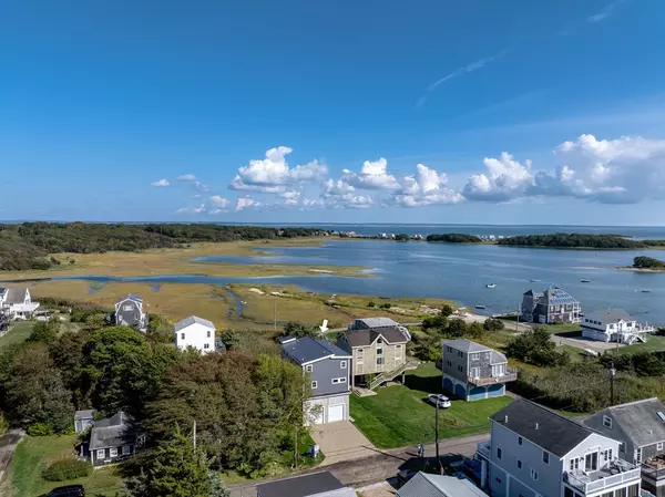 Mattapoisett, MA 02739,8 Channel St