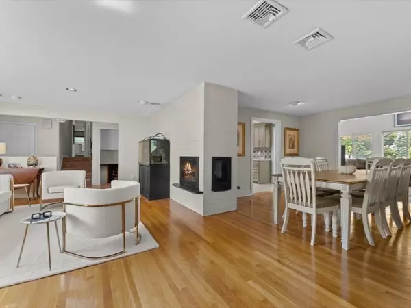 Framingham, MA 01701,6 Tally Ho Lane