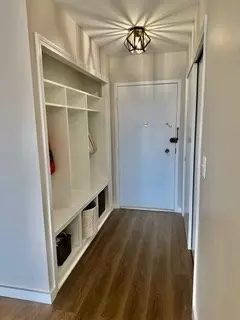 Brookline, MA 02446,41 Park #404