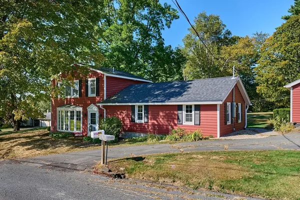 Shelburne, MA 01370,50 Old Village Rd