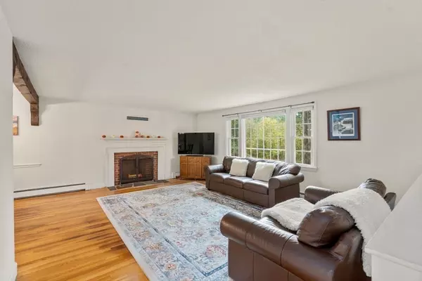 Lynnfield, MA 01940,70 Forest Hill Avenue