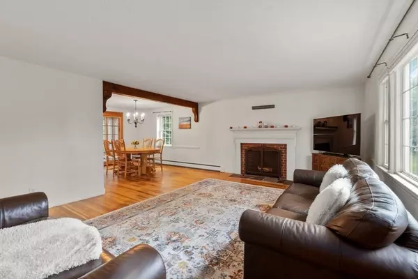 Lynnfield, MA 01940,70 Forest Hill Avenue