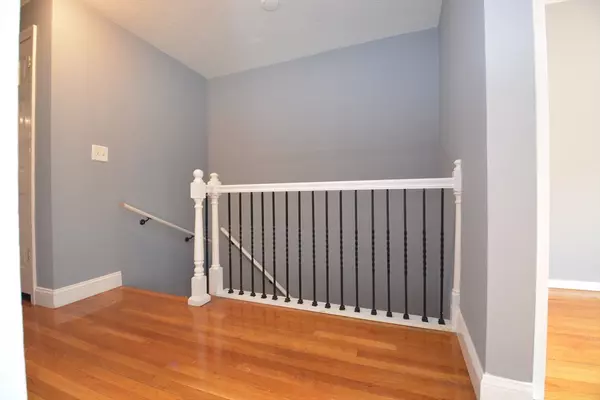 Boston, MA 02127,98 Emerson St #2