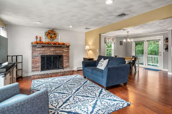 Taunton, MA 02780,50 Rosewood Dr