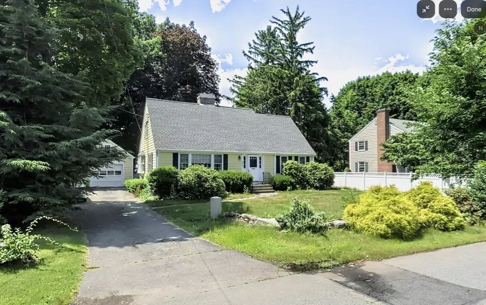 266 Linden St, Waltham, MA 02452