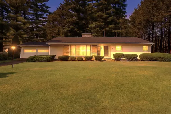 Westfield, MA 01085,11 Highland Cir
