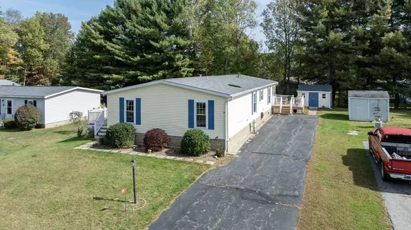 Brookfield, MA 01506,18 Fox Run