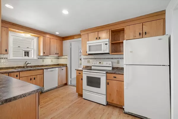 Springfield, MA 01118,54 Ellsworth Ave