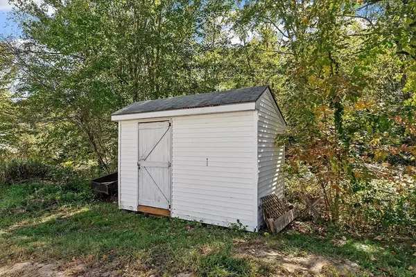 Royalston, MA 01368,34 Morse Rd