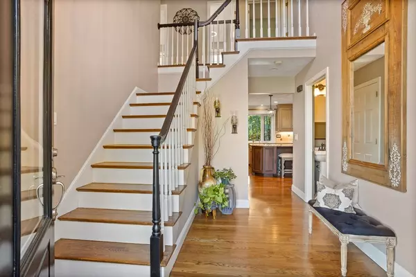 Westford, MA 01886,5 Fawn Road