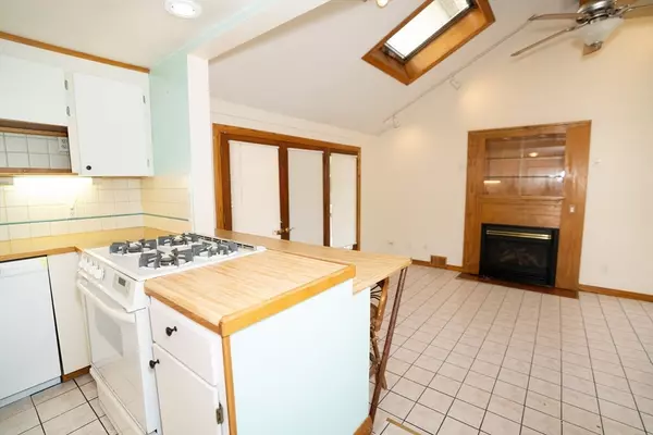 Middleboro, MA 02346,8 Clayton Rd